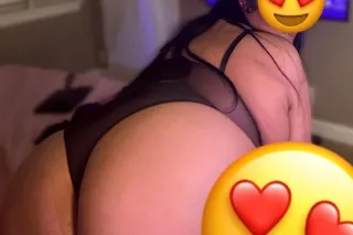 Wet pussy💦Redbone glow🤩, BBW curves, pure temptation 😈💋💫 - Image 3